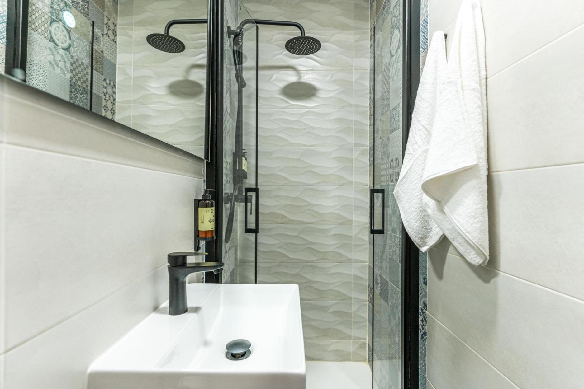 Vr Estudios Apartments مدريد المظهر الخارجي الصورة