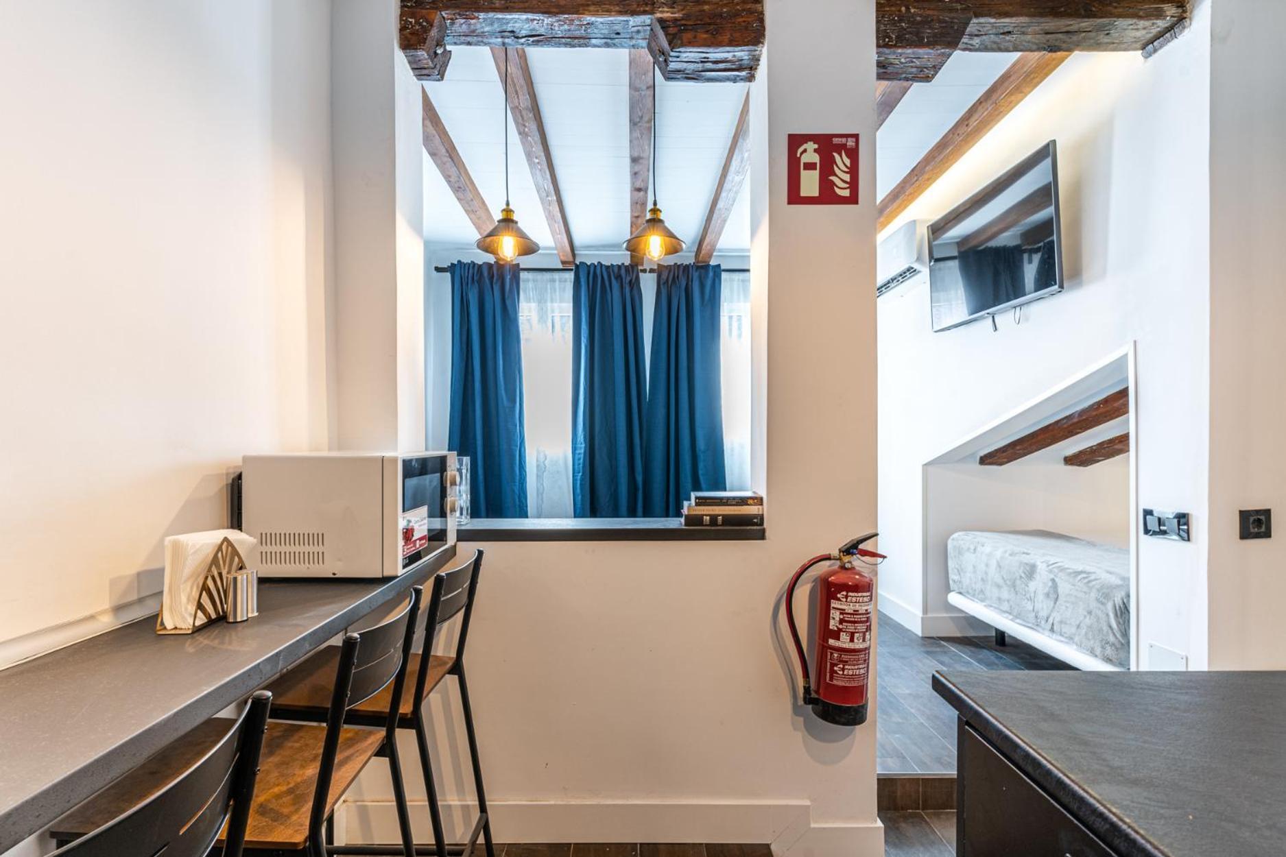 Vr Estudios Apartments مدريد المظهر الخارجي الصورة