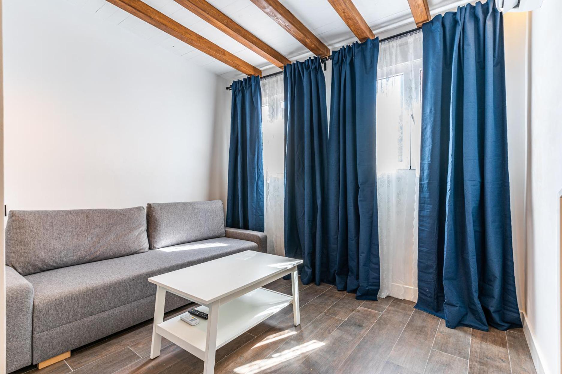 Vr Estudios Apartments مدريد المظهر الخارجي الصورة