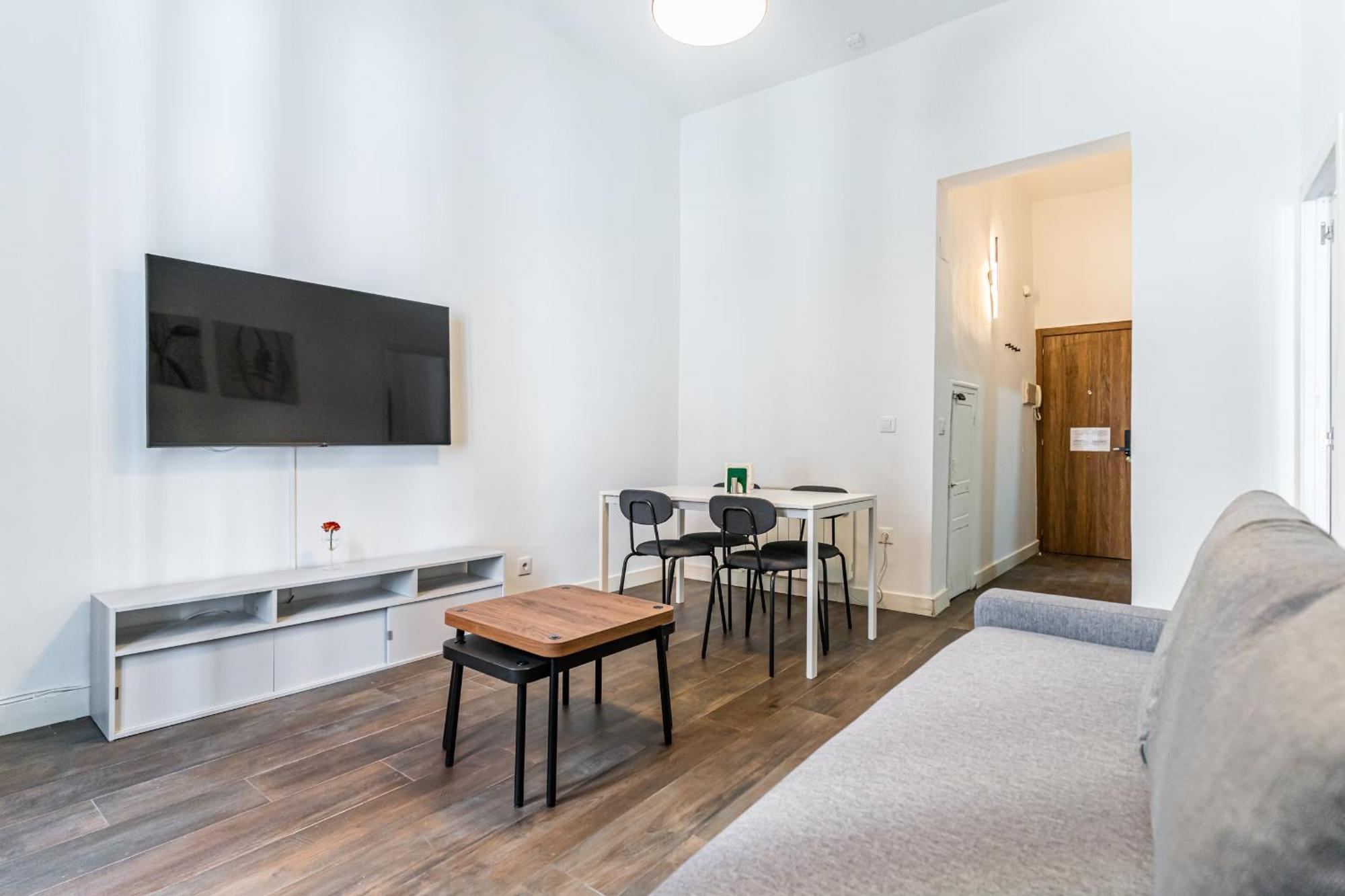 Vr Estudios Apartments مدريد المظهر الخارجي الصورة